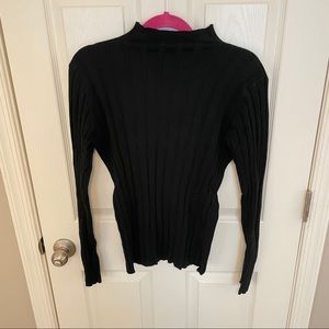Black Turtle-neck